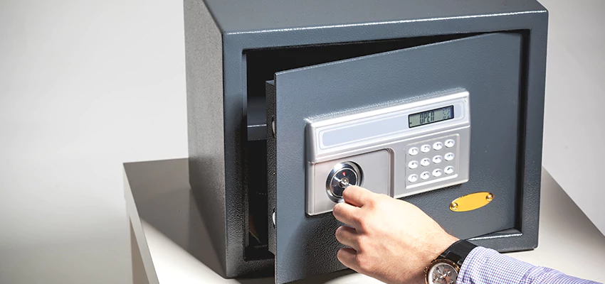 Jewelry Safe Unlocking Service in Kendale Lakes, Florida