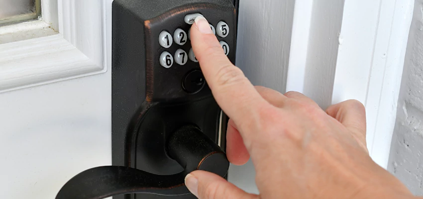 High-security Code Lock Ideas in Kendale Lakes, Florida