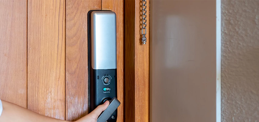 Home Security Electronic Locks Upgrades in Kendale Lakes, FL