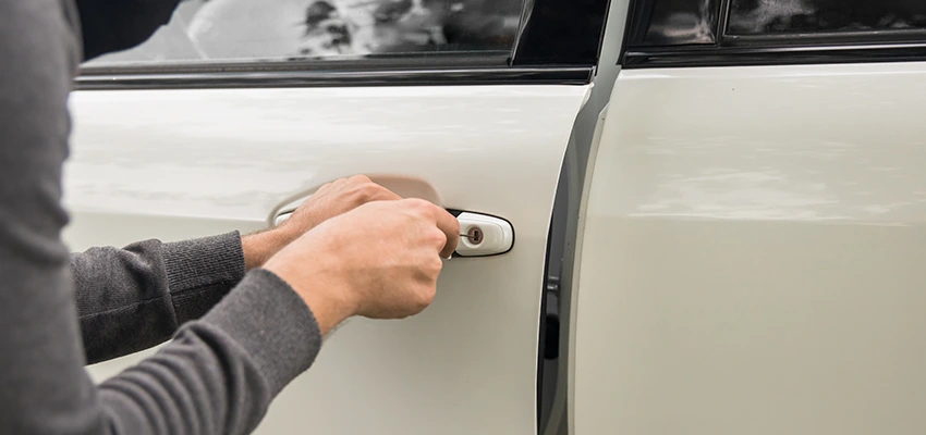 Unlock Car Door Service in Kendale Lakes, FL