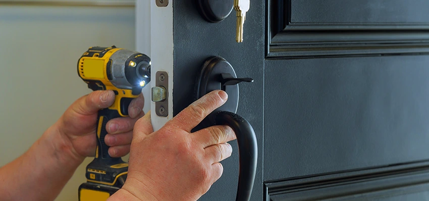 Sliding Door Lock Repair in Kendale Lakes, FL